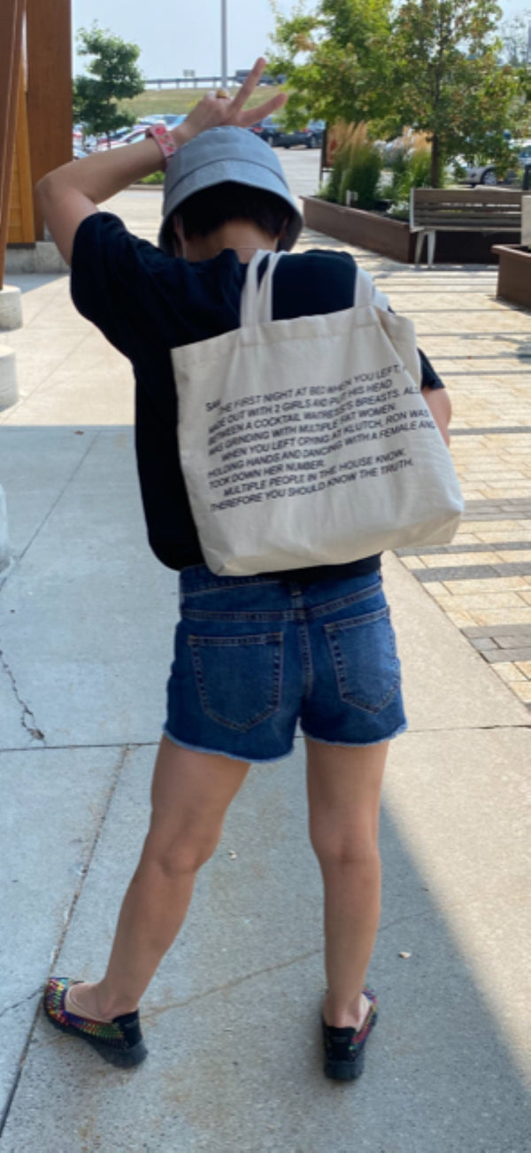 Durable canvas tote bag adorned with the infamous Jersey Shore anonymous note, perfect for fans seeking a practical yet stylish way to carry their essentials.